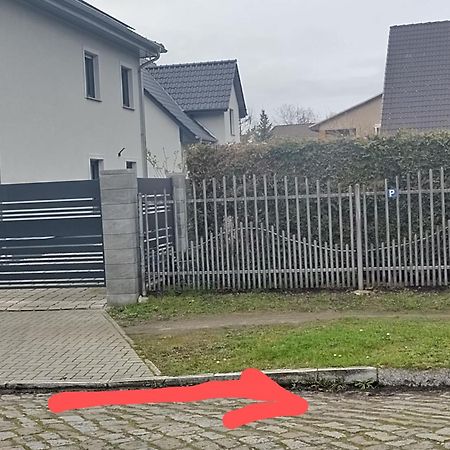 Schoene Neu Erbaute Wohnung برلين المظهر الخارجي الصورة